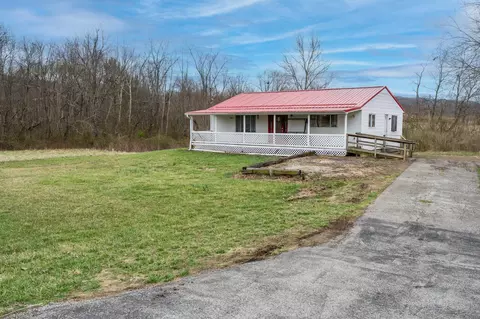 751 Bobo Rd, Beaver, OH 45613