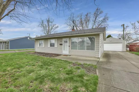 4917 Lockbourne Rd, Columbus, OH 43207