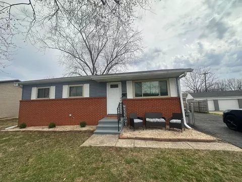 3966 Signal Dr, Columbus, OH 43232