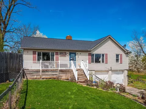1410 Stratford Rd, Delaware, OH 43015