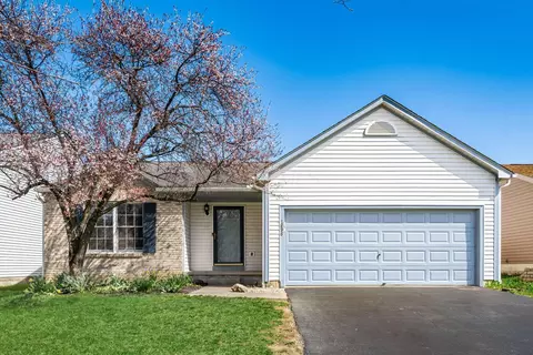 1896 Forestwind Dr, Grove City, OH 43123
