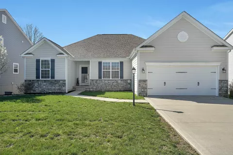 724 Salisbury St, Pickerington, OH 43147