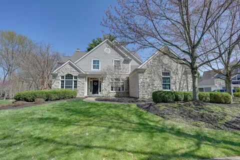 126 Cressingham Ln, Powell, OH 43065