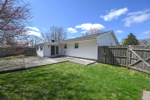 Exterior - 994 Amherst Dr, Marion, OH 43302 photo 7 of 12