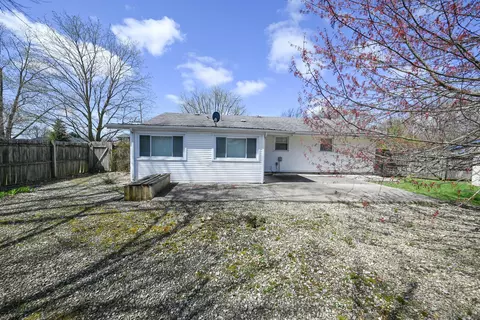 Exterior - 994 Amherst Dr, Marion, OH 43302 photo 10 of 12