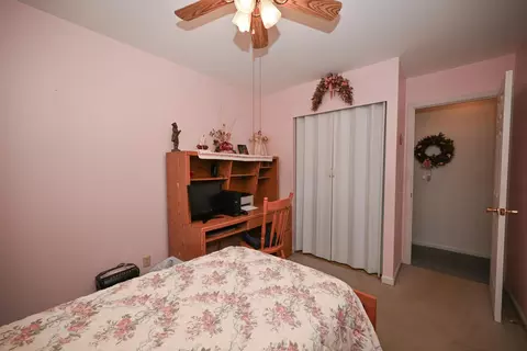 Bedroom - 994 Amherst Dr, Marion, OH 43302 photo 7 of 7