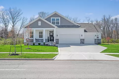 725 Bretforton St, Pickerington, OH 43147