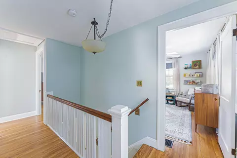 Entry Way - 75 E Tulane Rd, Columbus, OH 43202 photo 3 of 4