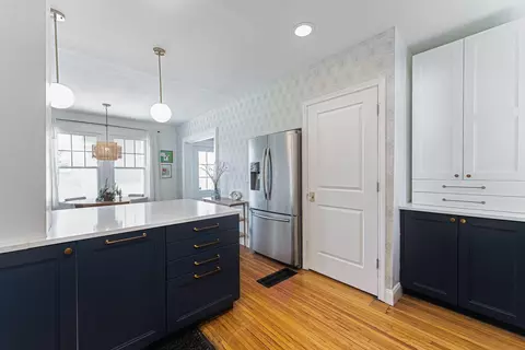 Kitchen - 75 E Tulane Rd, Columbus, OH 43202 photo 6 of 7
