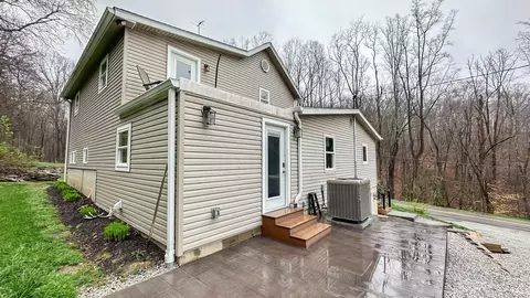 8563 Bremen Rd, Logan, OH 43138 photo 3