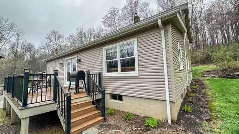 8563 Bremen Rd, Logan, OH 43138 photo 4
