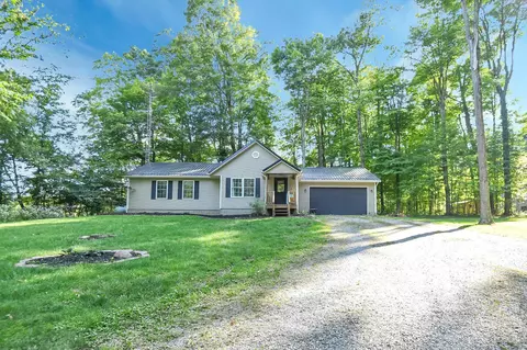499 Glenmonte Dr, Howard, OH 43028