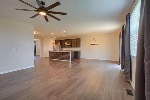 743 Clymer St, Delaware, OH 43015 photo 14