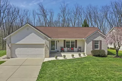 1911 Patrick Dr W, Newark, OH 43055