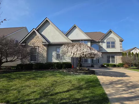 1018 Rutherglen Dr, Columbus, OH 43235