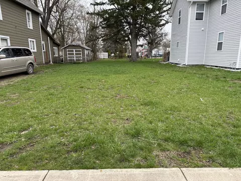 380 Thompson St, Marion, OH 43302