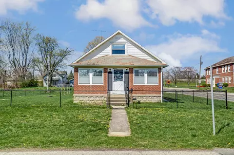 800 Sherman Ave, Newark, OH 43055