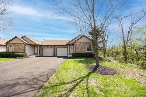 1364 Azalea Dr, Reynoldsburg, OH 43068
