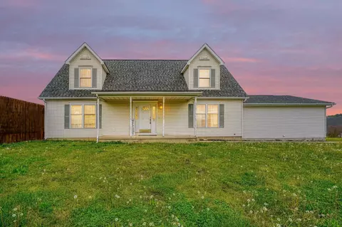 11 Foxglove Ln, Chillicothe, OH 45601