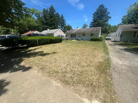 1054 S Hampton Rd, Columbus, OH 43227