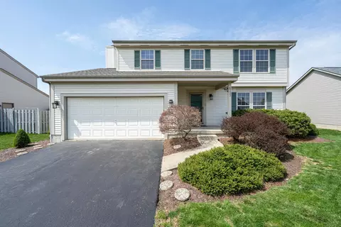 8733 Clarksdale Dr, Lewis Center, OH 43035