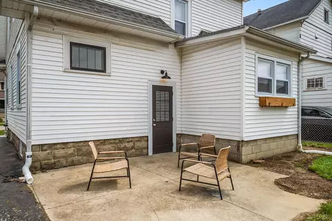Exterior - 229 Clover Ave, Marion, OH 43302 photo 4 of 4