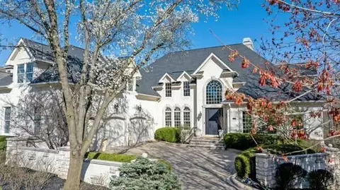 5124 Reserve Dr, Dublin, OH 43017