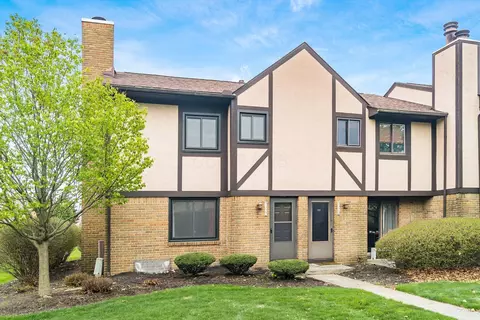 5322 Shannon Ln #52, Columbus, OH 43235