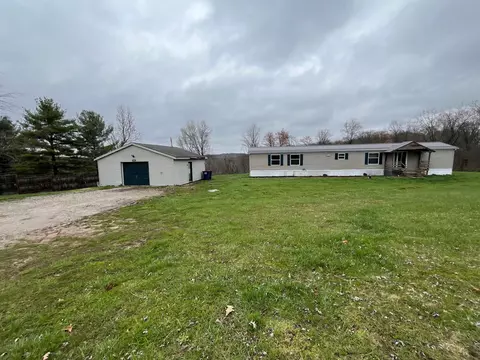 18195 Brushy Fork Rd SE, Newark, OH 43056