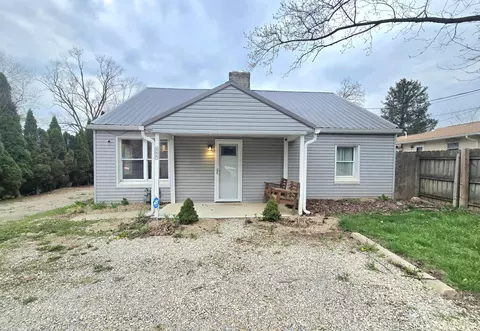 555 N Cedar St, Newark, OH 43055