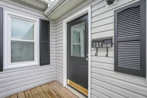 Exterior - 137 E Mill St #REAR, Circleville, OH 43113 photo 1 of 7