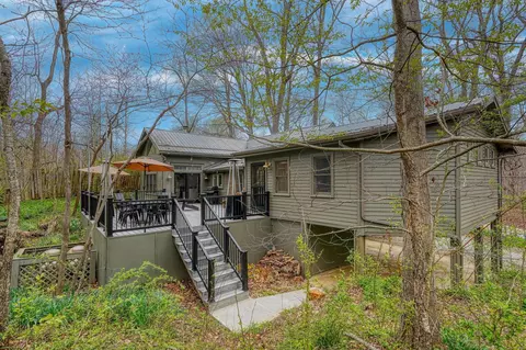 7724 Cave Rd, Bainbridge, OH 45612