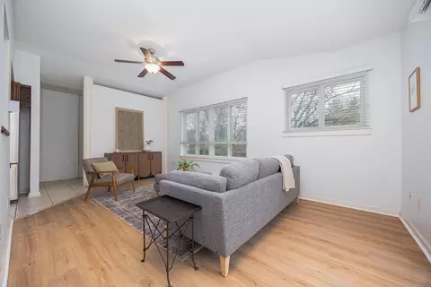 Living - 7586 Dublin Rd, Dublin, OH 43017 photo 3 of 7