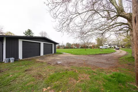 Exterior - 7586 Dublin Rd, Dublin, OH 43017 photo 10 of 27