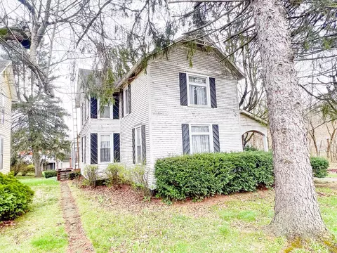 6990 Old Town Rd, Mount Perry, OH 43760