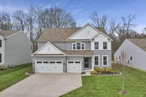 195 Mannaseh Dr W, Granville, OH 43023