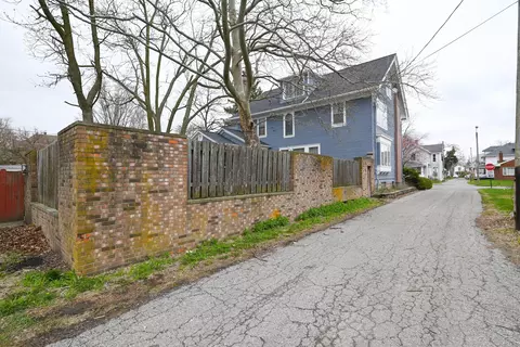 Exterior - 265 S State St, Marion, OH 43302 photo 9 of 20