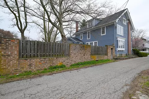 Exterior - 265 S State St, Marion, OH 43302 photo 10 of 20
