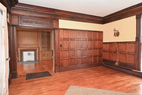 Living - 265 S State St, Marion, OH 43302 photo 4 of 11