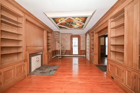 Living - 265 S State St, Marion, OH 43302 photo 8 of 11