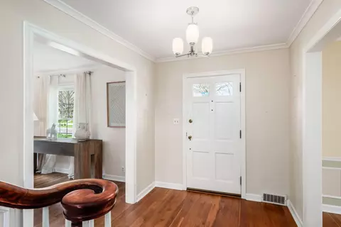 Entry Way - 2765 Fair Ave, Bexley, OH 43209 photo 3 of 4