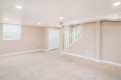 Living - 2765 Fair Ave, Bexley, OH 43209 photo 9 of 9