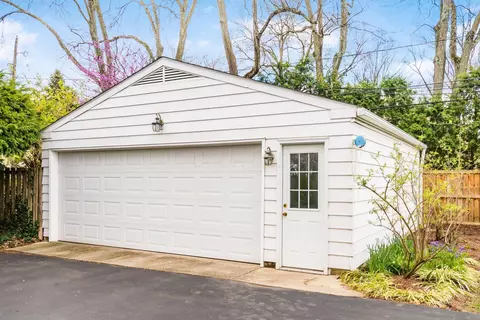 Exterior - 2765 Fair Ave, Bexley, OH 43209 photo 11 of 18
