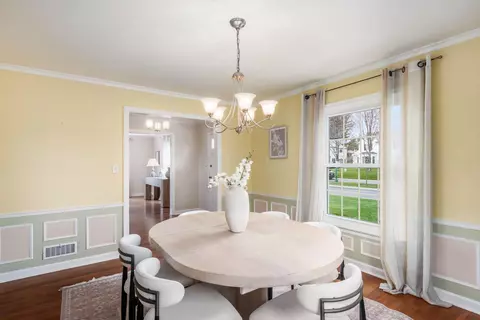 Dining - 2765 Fair Ave, Bexley, OH 43209 photo 1 of 4
