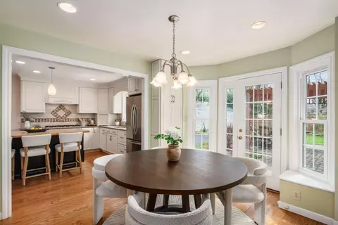 Dining - 2765 Fair Ave, Bexley, OH 43209 photo 3 of 4