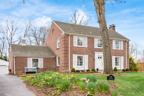 Exterior - 2765 Fair Ave, Bexley, OH 43209 photo 2 of 18