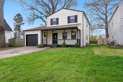 121 Granville St, Pataskala, OH 43062