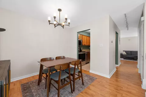 261 Lear St, Columbus, OH 43206 photo 3