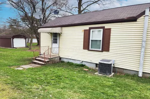 217 Washington St, Willard, OH 44890 photo 2