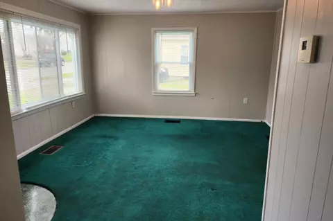 217 Washington St, Willard, OH 44890 photo 16